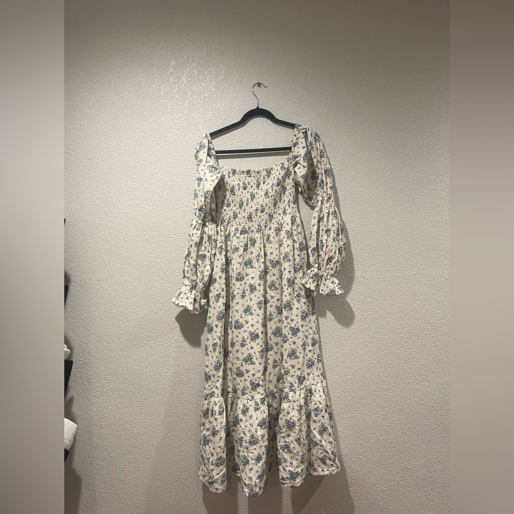 Nothing fits but Floral Long Sleeve Maxi Dress